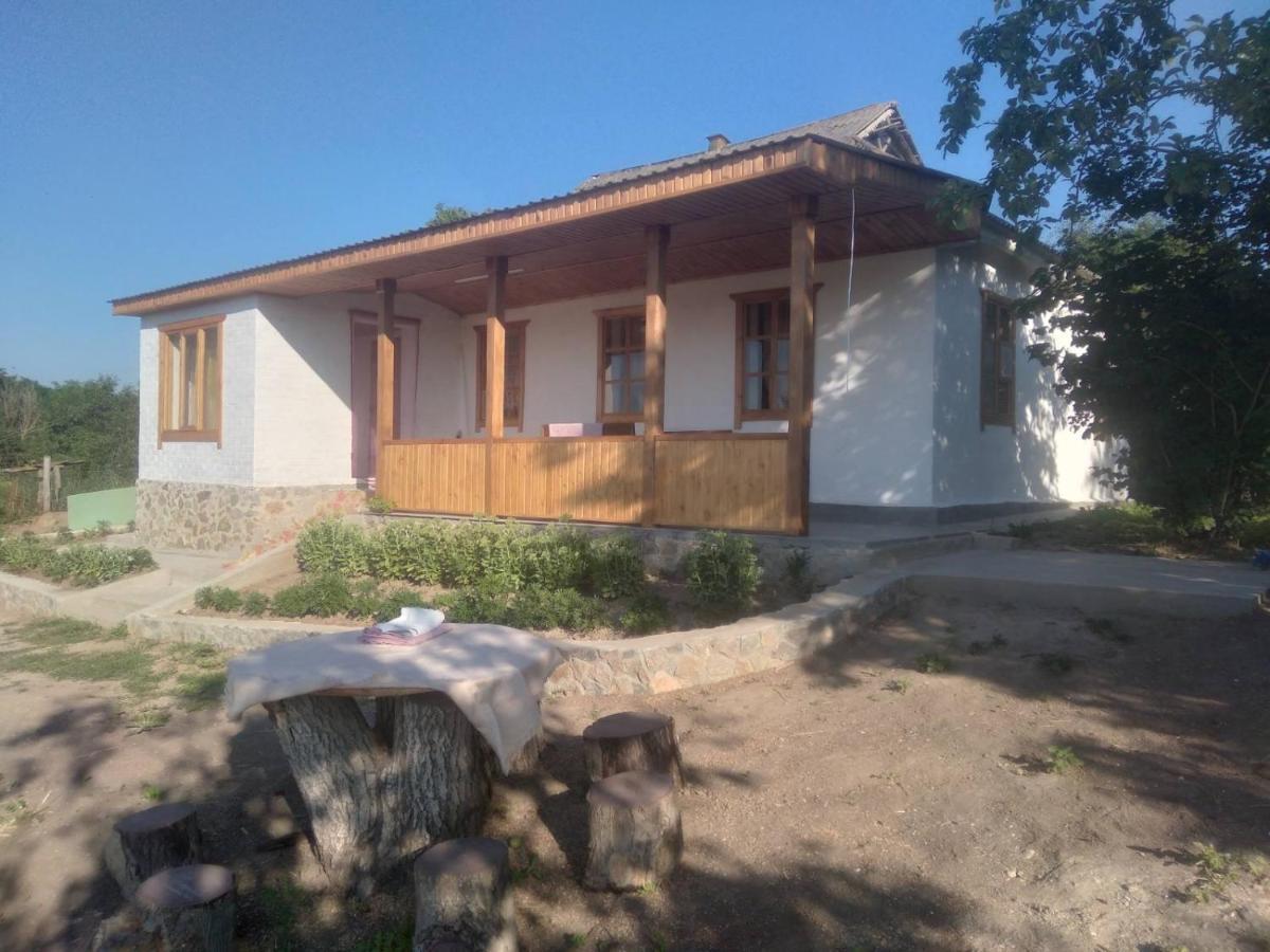 Villa Соколине Гніздо Dmitrenki Exterior foto
